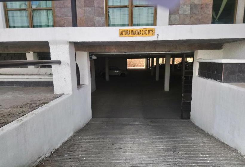 Capital Oc Hotel Marney