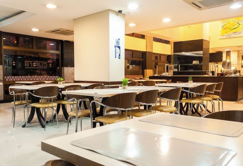 Master Curitiba Hotel   1,6 Km Do Estádio Couto Pereira   Show