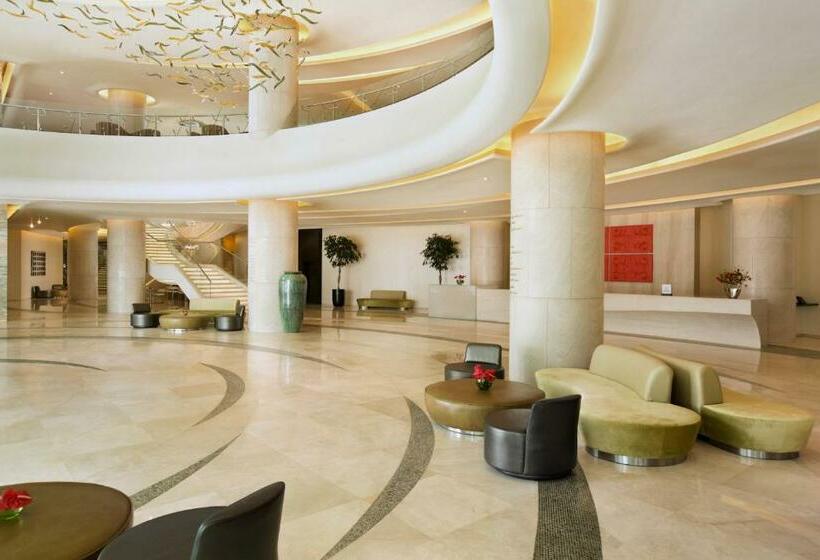 هتل Millennium Al Rawdah