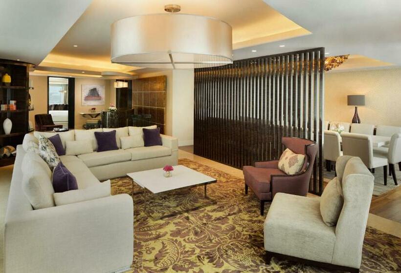 هتل Millennium Al Rawdah