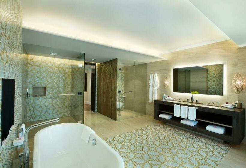 هتل Millennium Al Rawdah