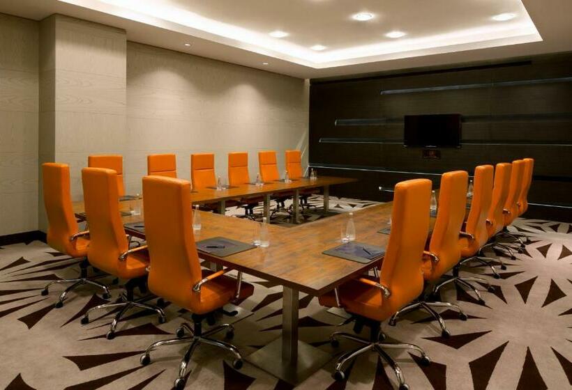 هتل Millennium Al Rawdah