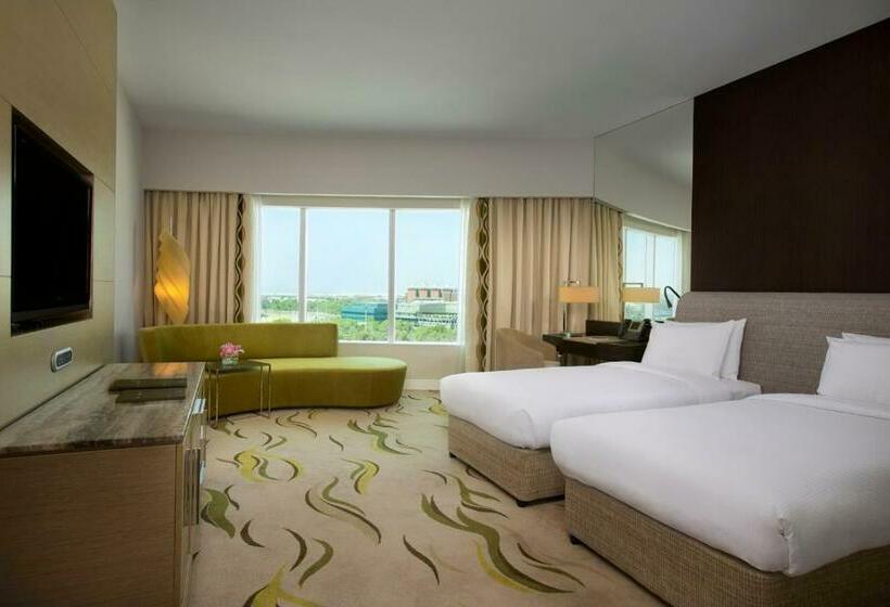 هتل Millennium Al Rawdah