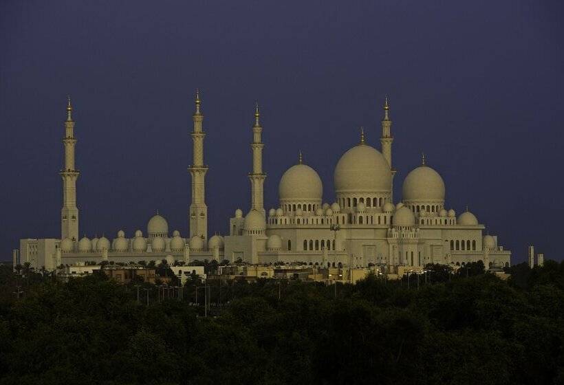 هتل Millennium Al Rawdah