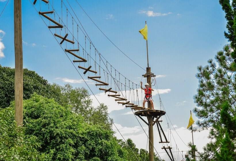 ホテル Monreale Resort Parque Aquático