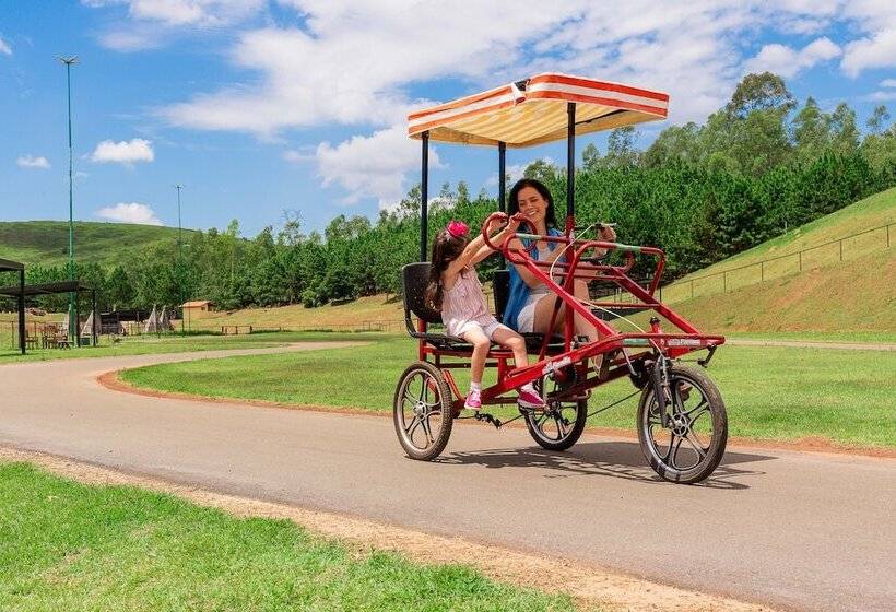 ホテル Monreale Resort Parque Aquático