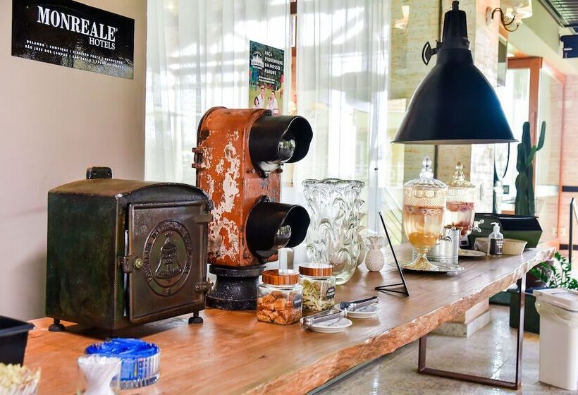 ホテル Monreale Resort Parque Aquático