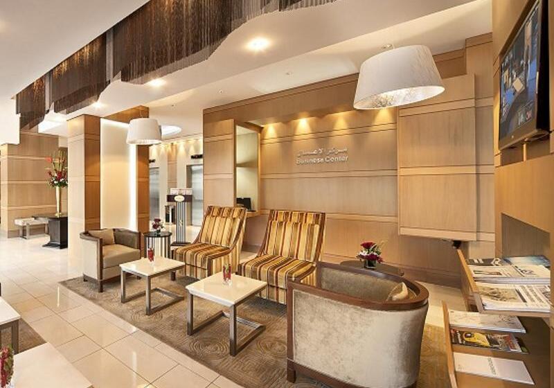 ホテル Oaks Liwa Executive Suites