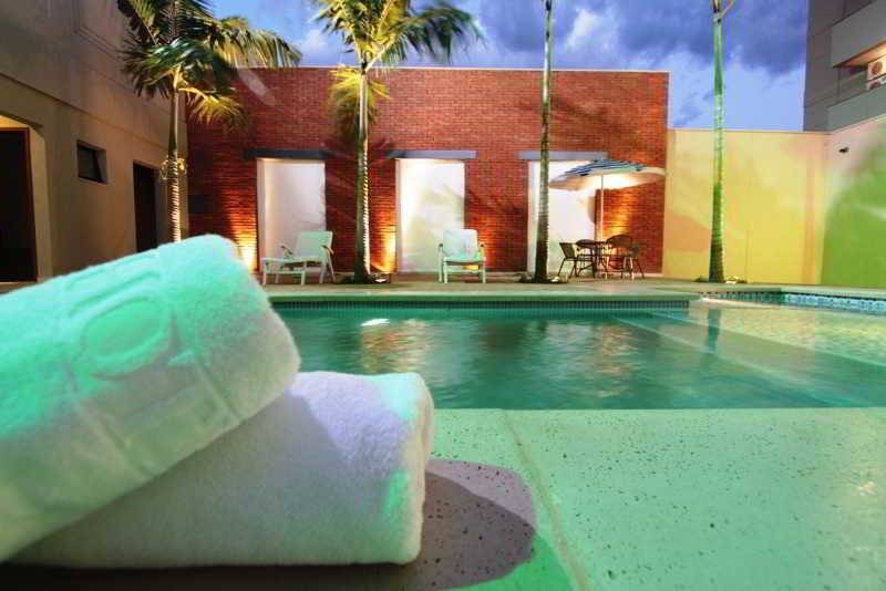 Отель Oasis Tower