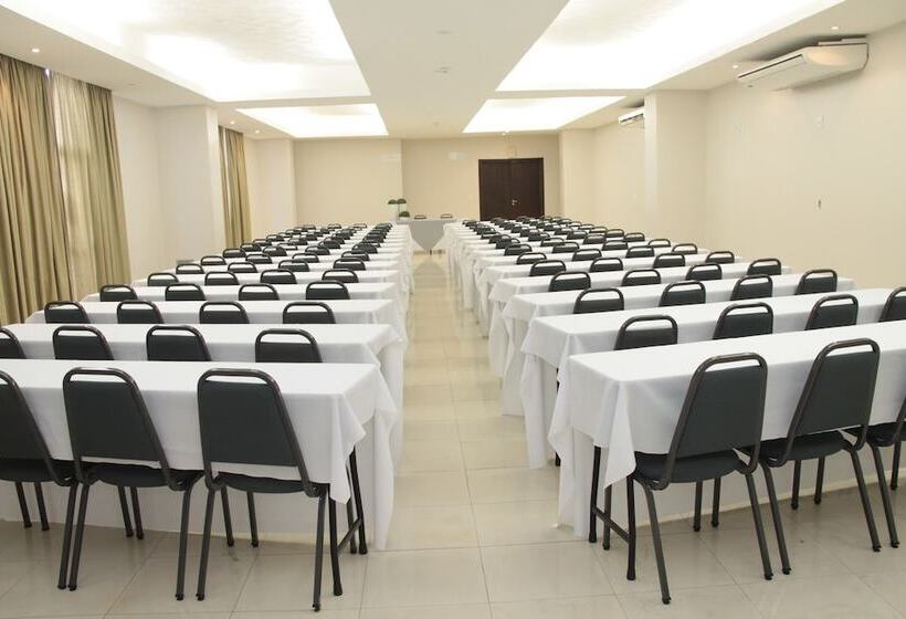 Отель Oasis Tower