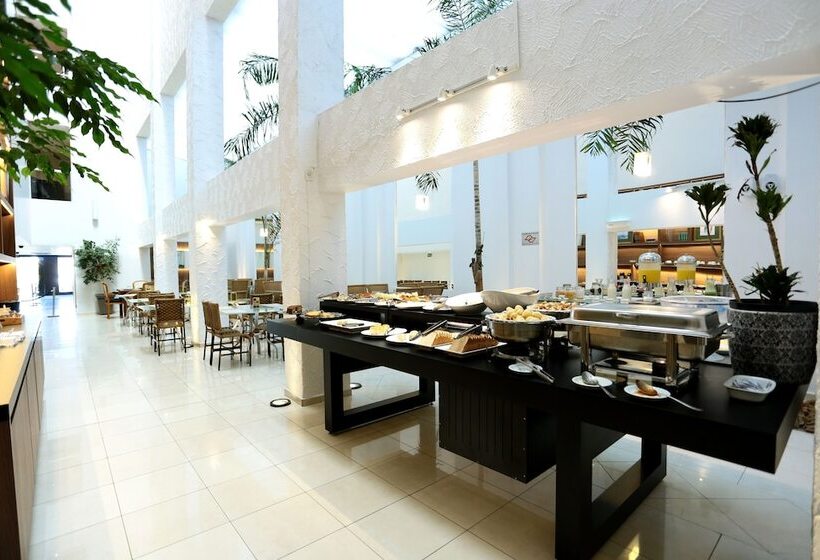 Отель Oasis Tower