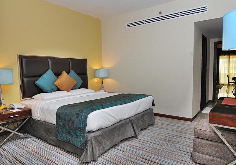 Phoenix Plaza Hotel Apartments