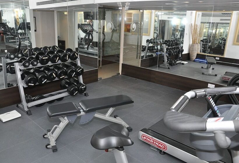 Phoenix Plaza Hotel Apartments