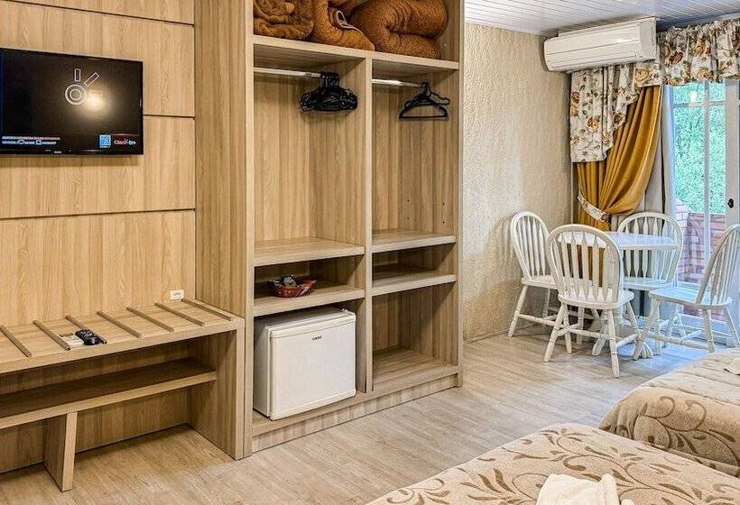 호텔 Pousada Ald' Mama