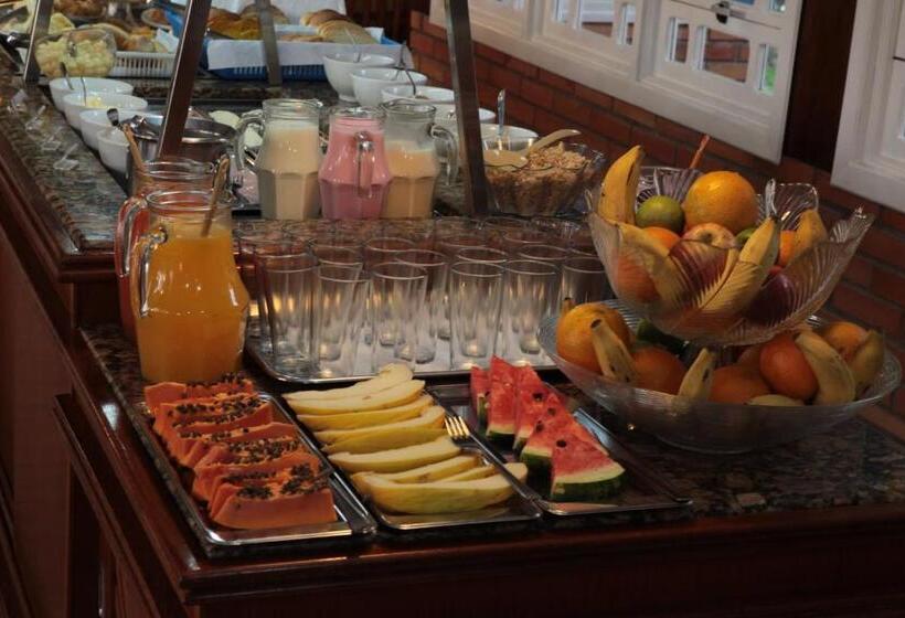 호텔 Pousada Ald' Mama