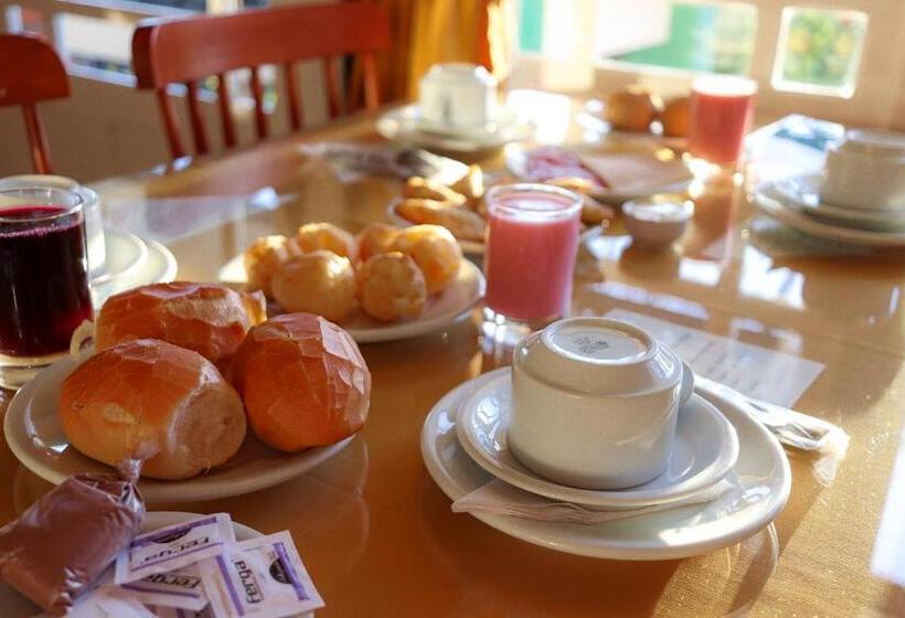 호텔 Pousada Ald' Mama