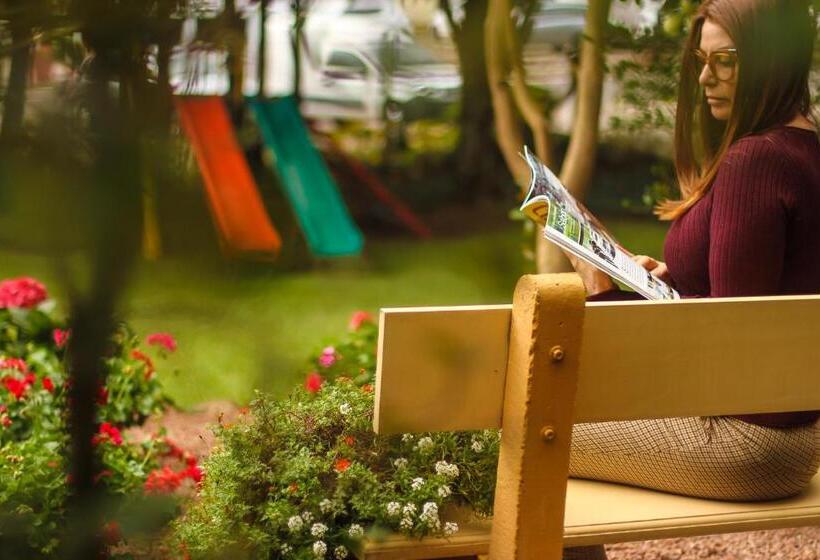 호텔 Pousada Vovó Carolina