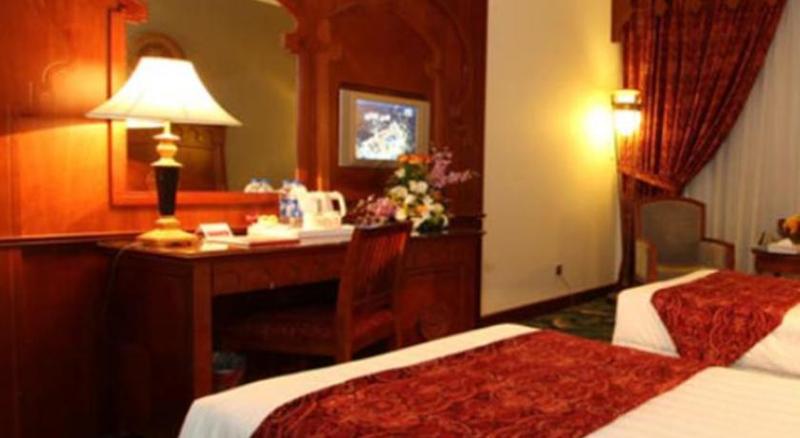 בית מלון כפרי Ramada Madinah Al Hamra