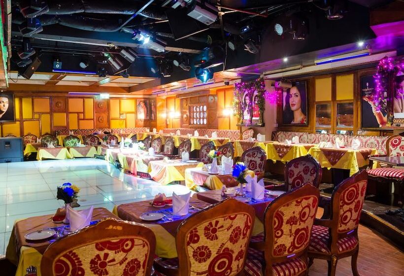 Отель Ramee Guestline