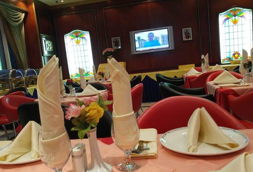 Отель Ramee Guestline