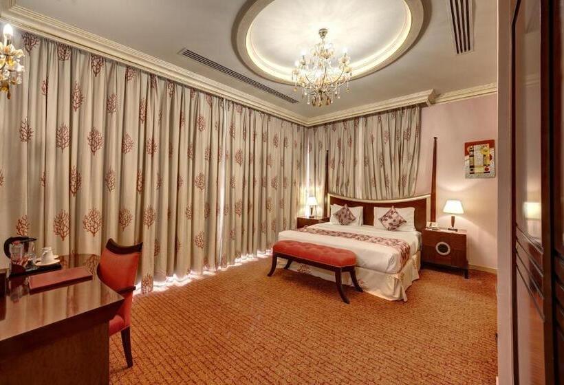 هتل Sahara Beach Resort & Spa