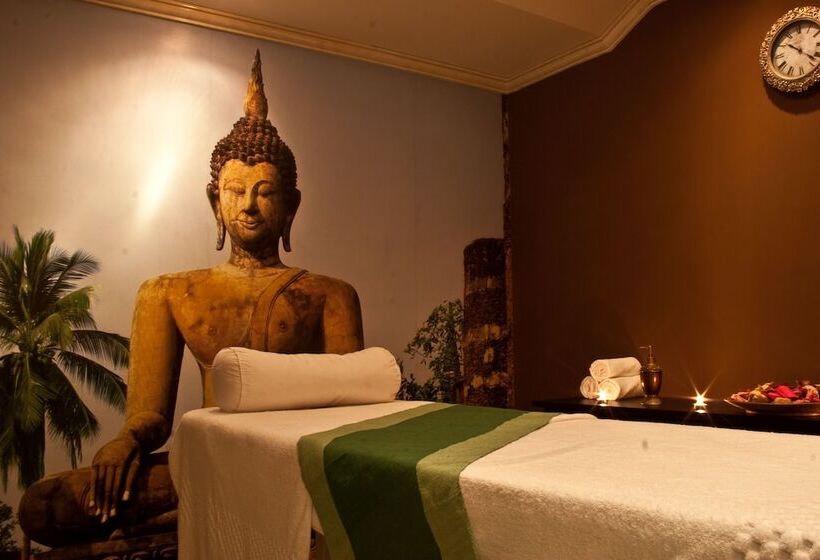 هتل Sahara Beach Resort & Spa