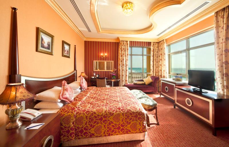 هتل Sahara Beach Resort & Spa