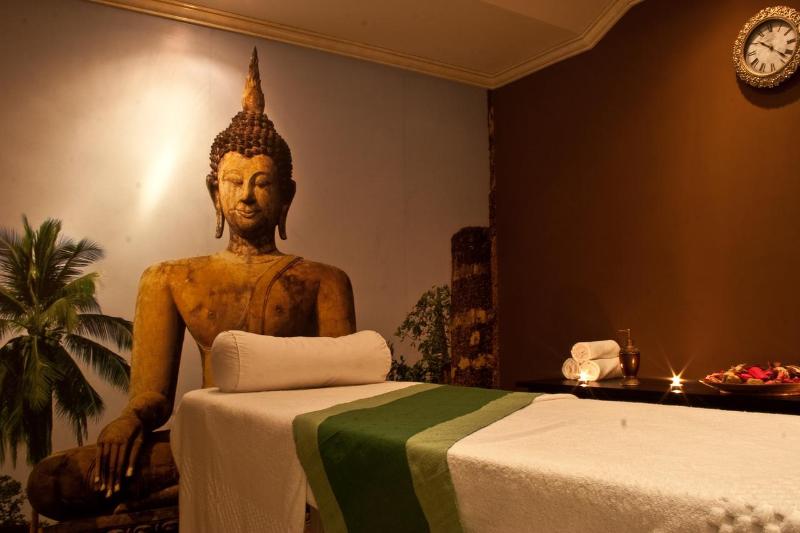 هتل Sahara Beach Resort & Spa