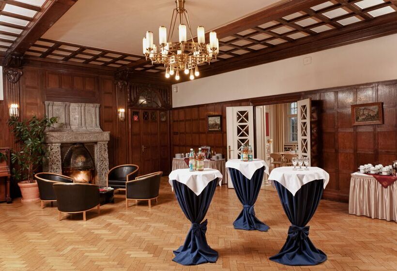 호텔 Schloss Schweinsburg