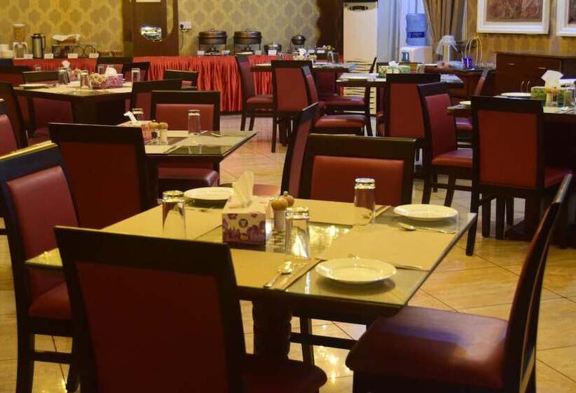 هتل Sharjah International Airport