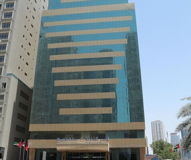 هتل Sharjah Palace