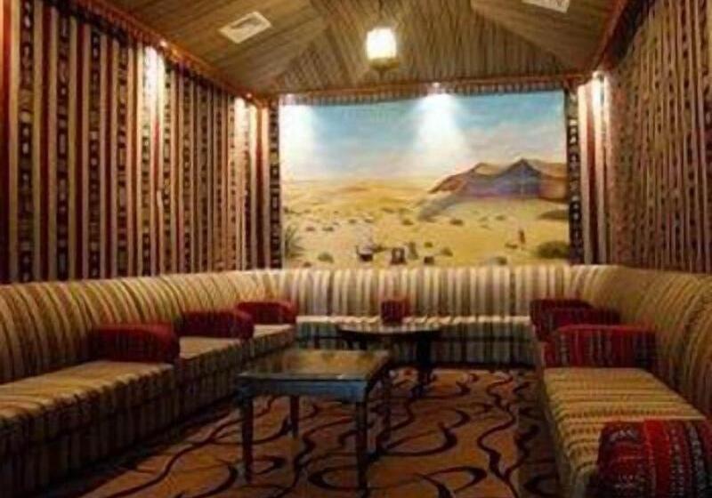 هتل Sharjah Palace