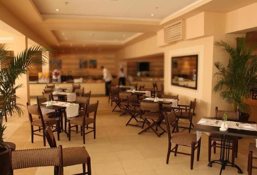 בית מלון כפרי JAZ Neo Naama Bay