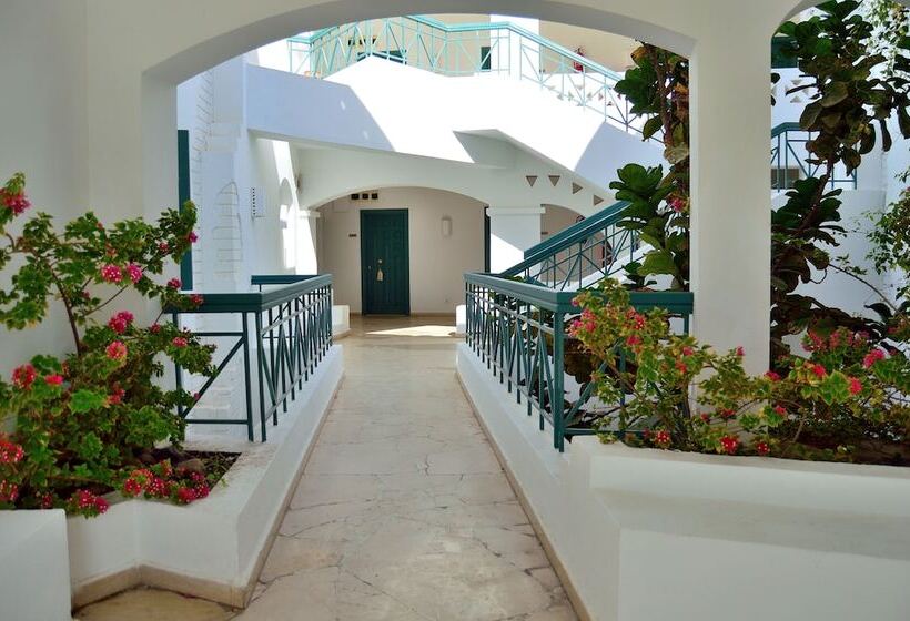 בית מלון כפרי JAZ Neo Naama Bay