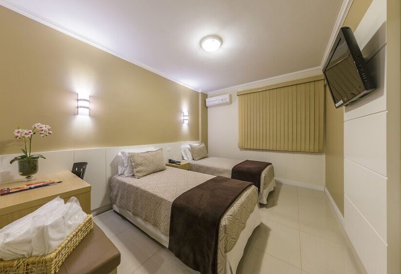 호텔 Thomasi Express  Londrina