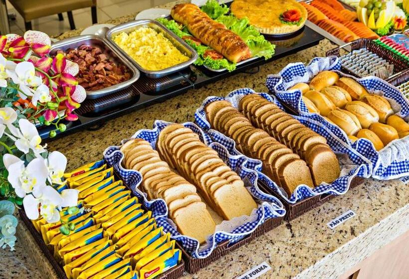 酒店 Thomasi Express