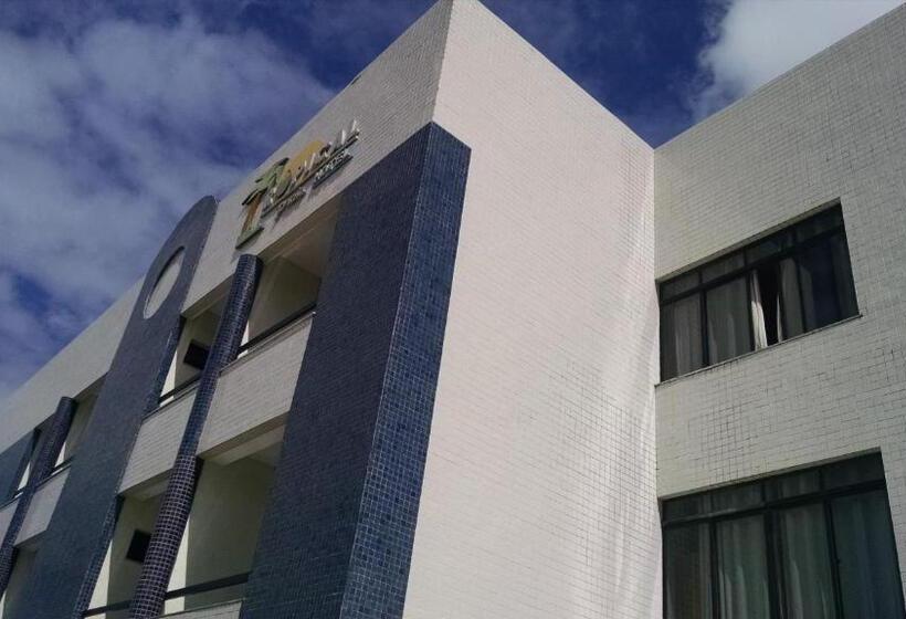 Отель Tropical Praia