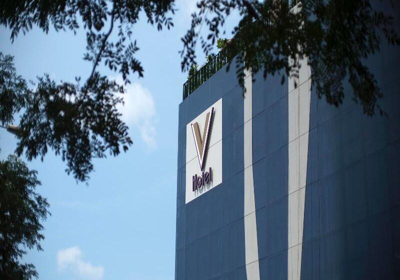 V Hotel Lavender