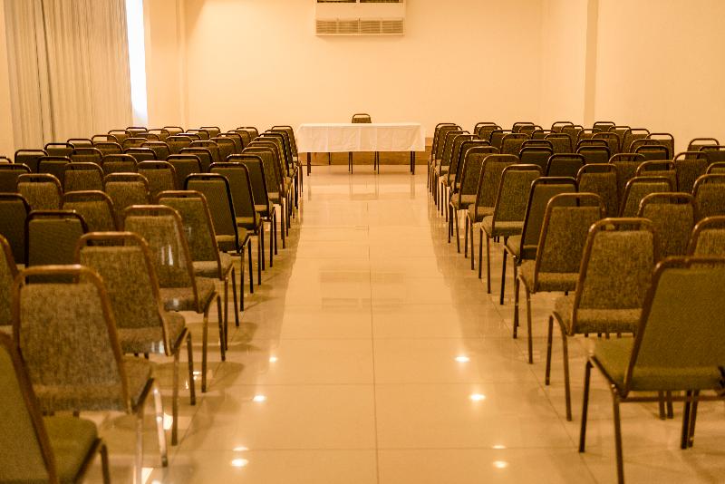 Отель Rede Andrade Vela Branca