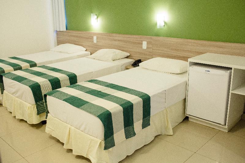 Отель Rede Andrade Vela Branca