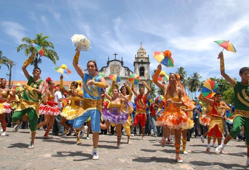 Отель Rede Andrade Vela Branca