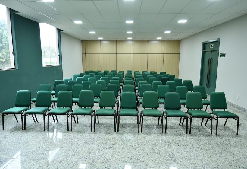 ホテル Vilage Inn All Inclusive Poços de Caldas