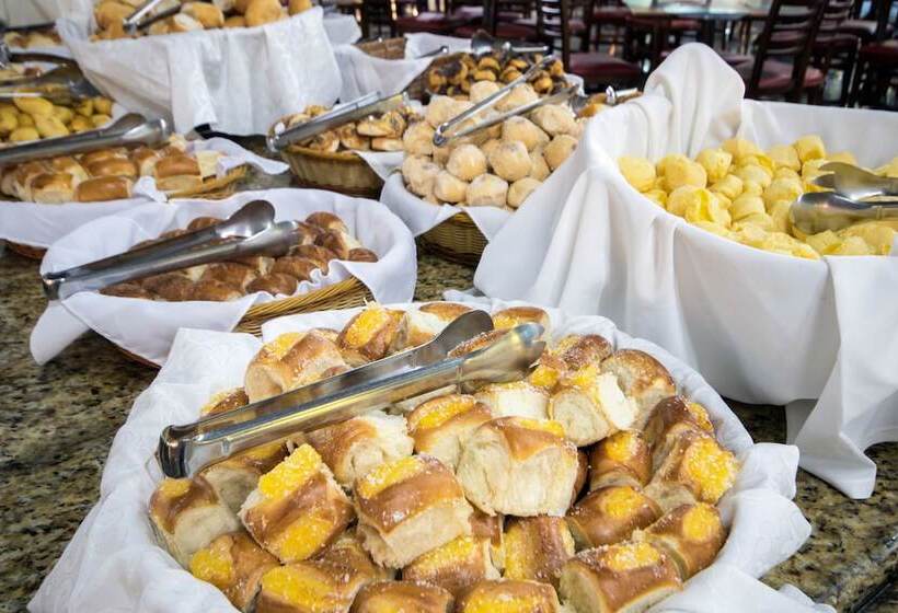 ホテル Vilage Inn All Inclusive Poços de Caldas