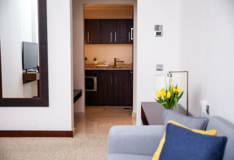 هتل Voco Dubai, An Ihg