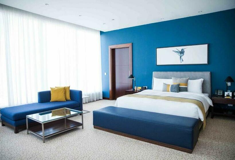 هتل Voco Dubai, An Ihg