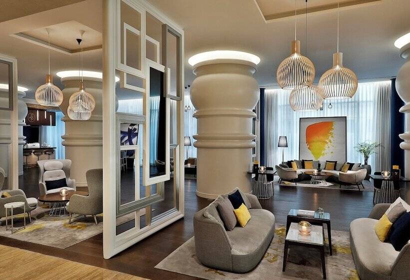 هتل Voco Dubai, An Ihg