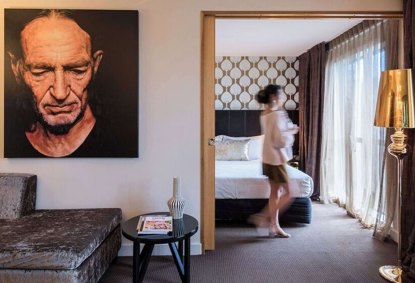 Museum Apartment Hotel, Independent Collection By Evt