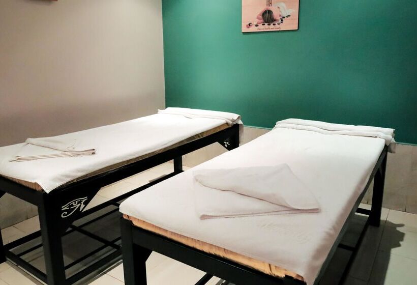 Old Palace Resort Sahl Hasheesh