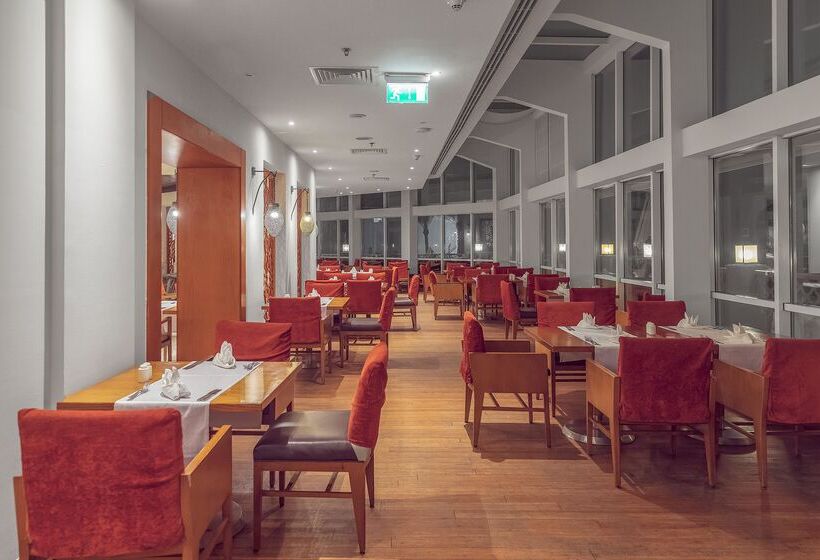 Old Palace Resort Sahl Hasheesh