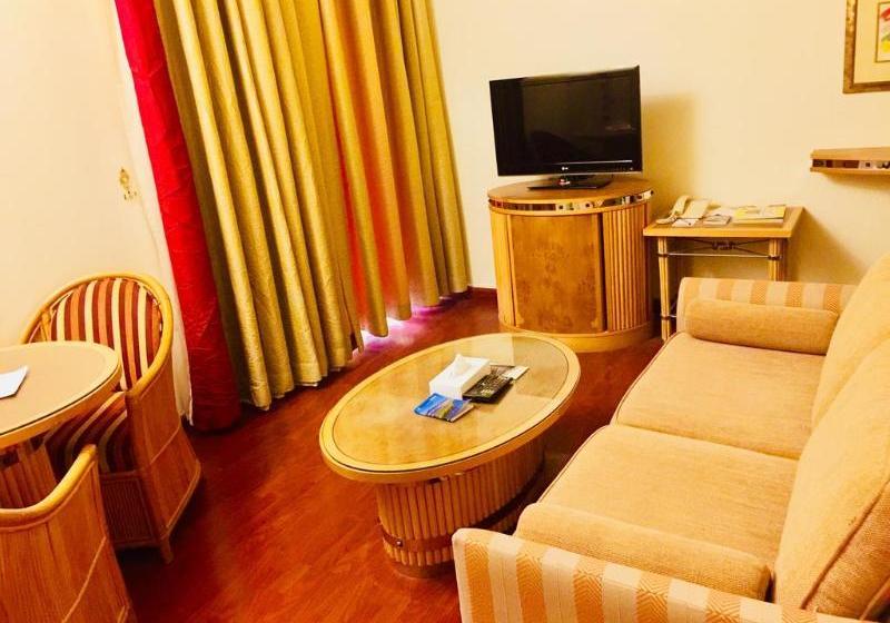 בית מלון כפרי Prime Tower